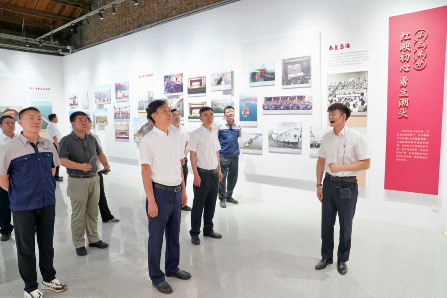 曹子玉到集团红色传承展馆、党建展馆调研